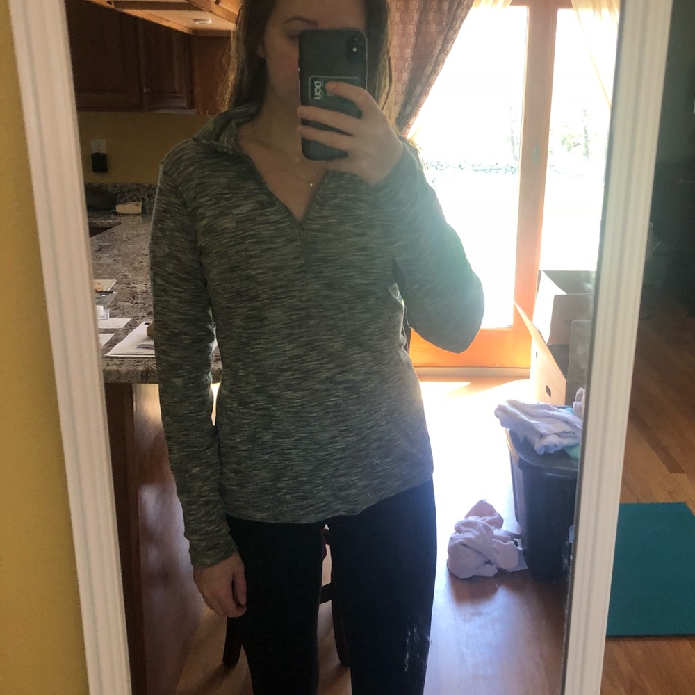 Columbia Workout Shirt